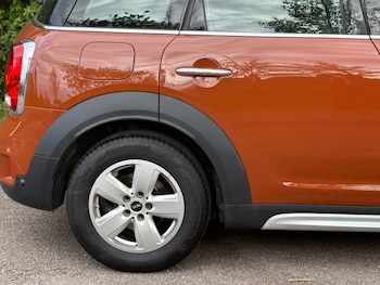 Used MINI Countryman 2018 for sale - 75979917: Photo