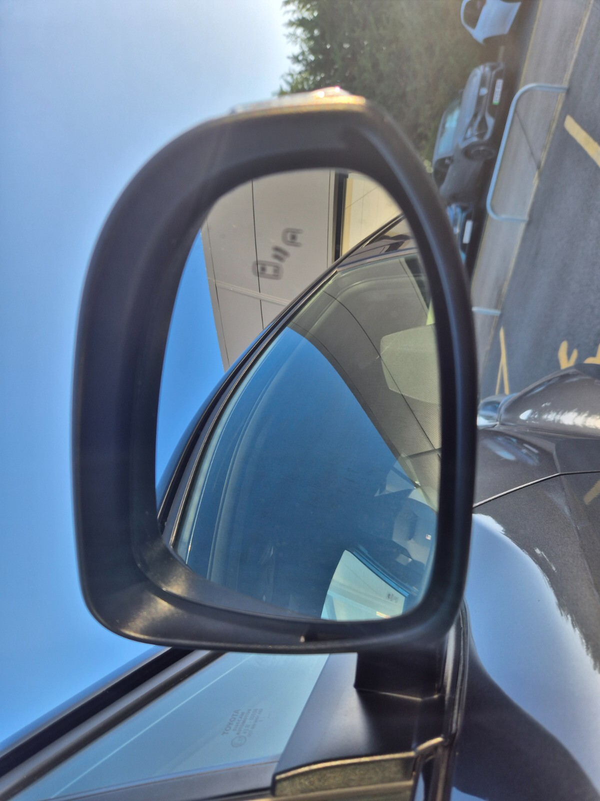 Used Toyota C-HR 2022 for sale - 77771120: Photo 29