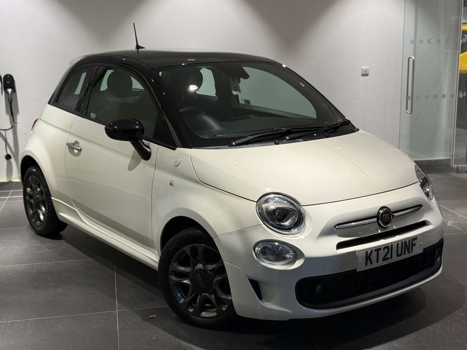 Used Fiat 500 2021 for sale - 76874926: Photo 3