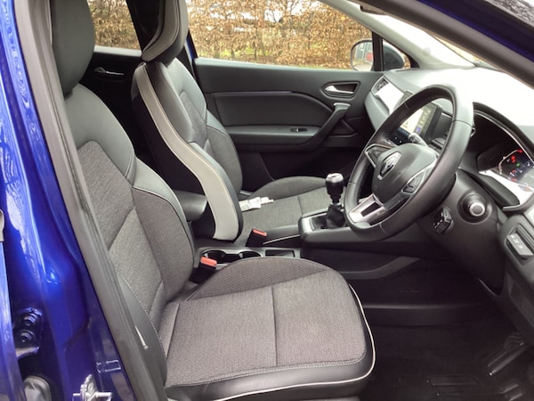 Used Renault Captur 2021 for sale - 75354536: Photo 21