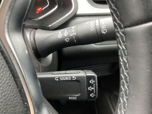 Used Renault Captur 2021 for sale - 75354536: Photo 25