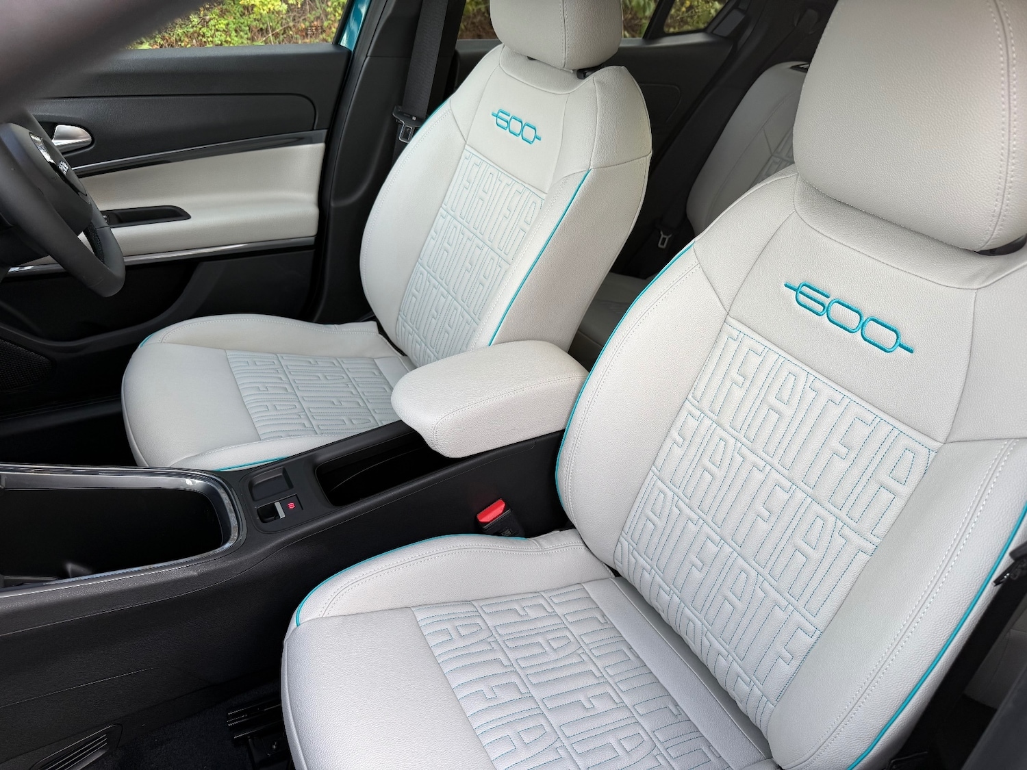 Used Fiat 600 2025 for sale - 76870324: Photo 28