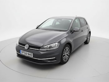 Used Volkswagen Golf 2019 for sale - 79265595: Photo