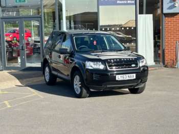 2013 - 2.2 TD4 Black and White 5dr Auto