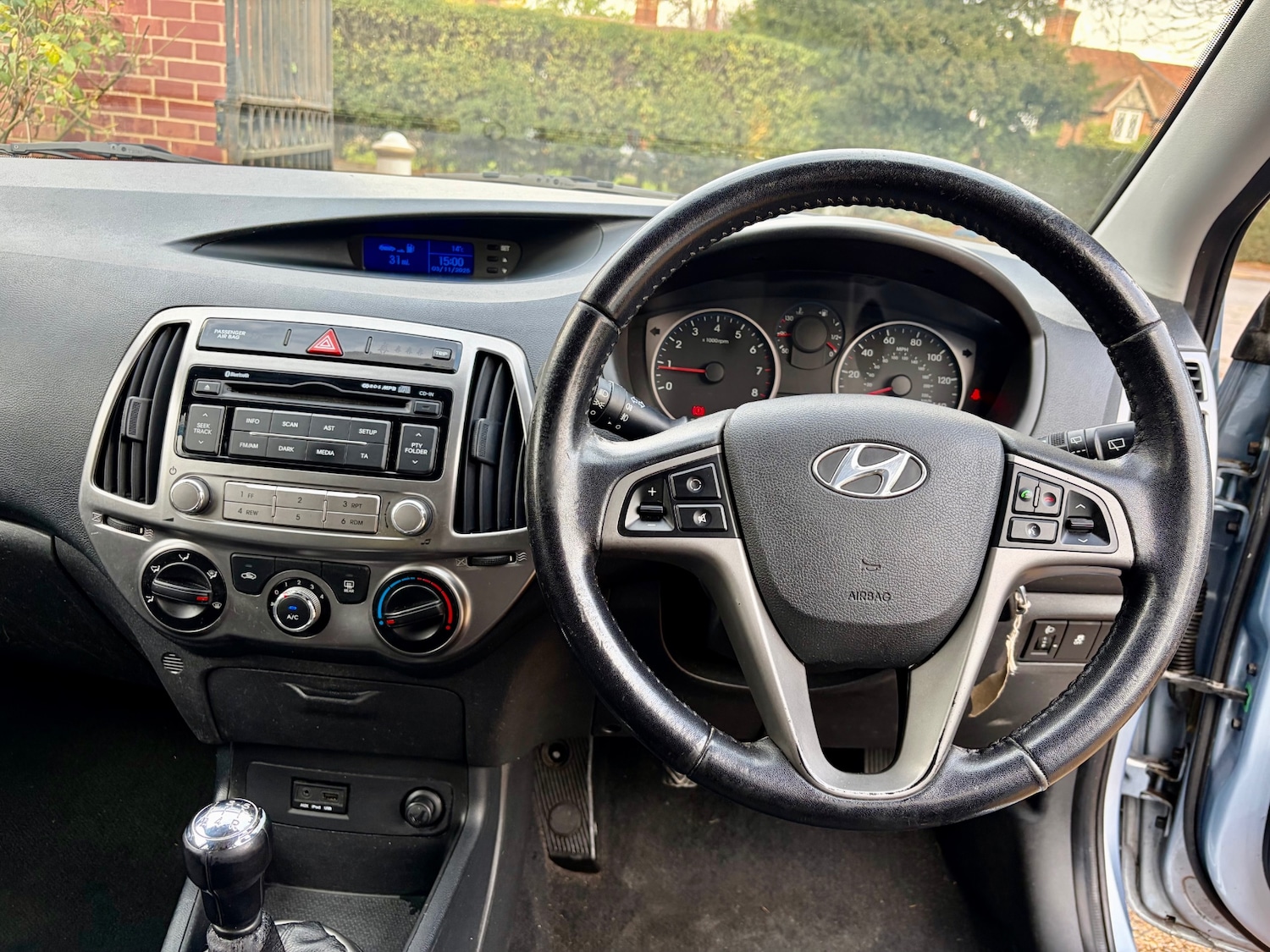 Used Hyundai i20 2013 for sale - 76599505: Photo 25