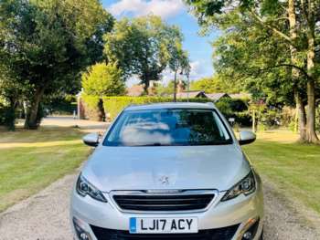 Used Peugeot 308 2017 for sale - 75210196: Photo