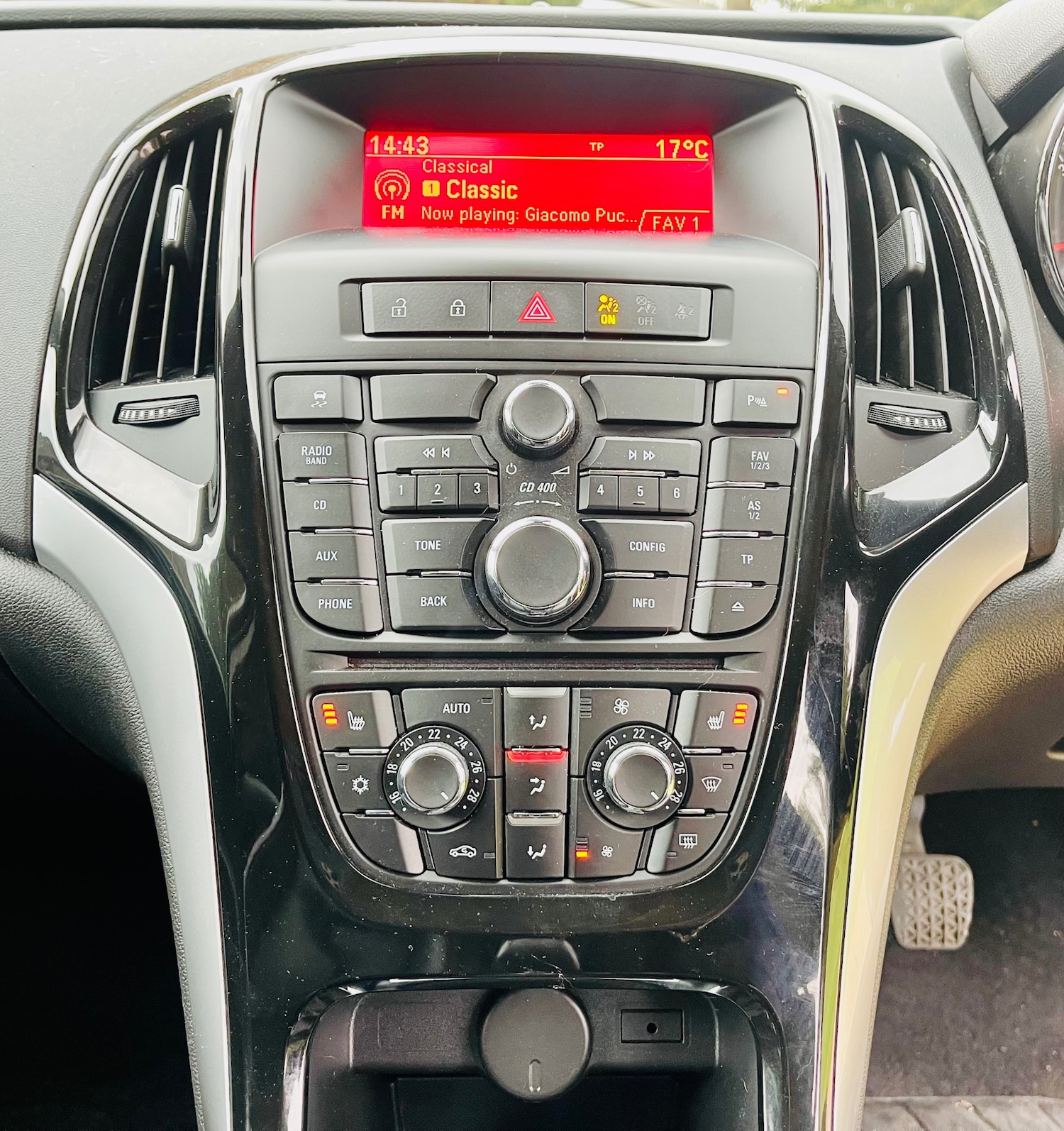 Used Vauxhall Astra 2014 for sale - 76250728: Photo 26