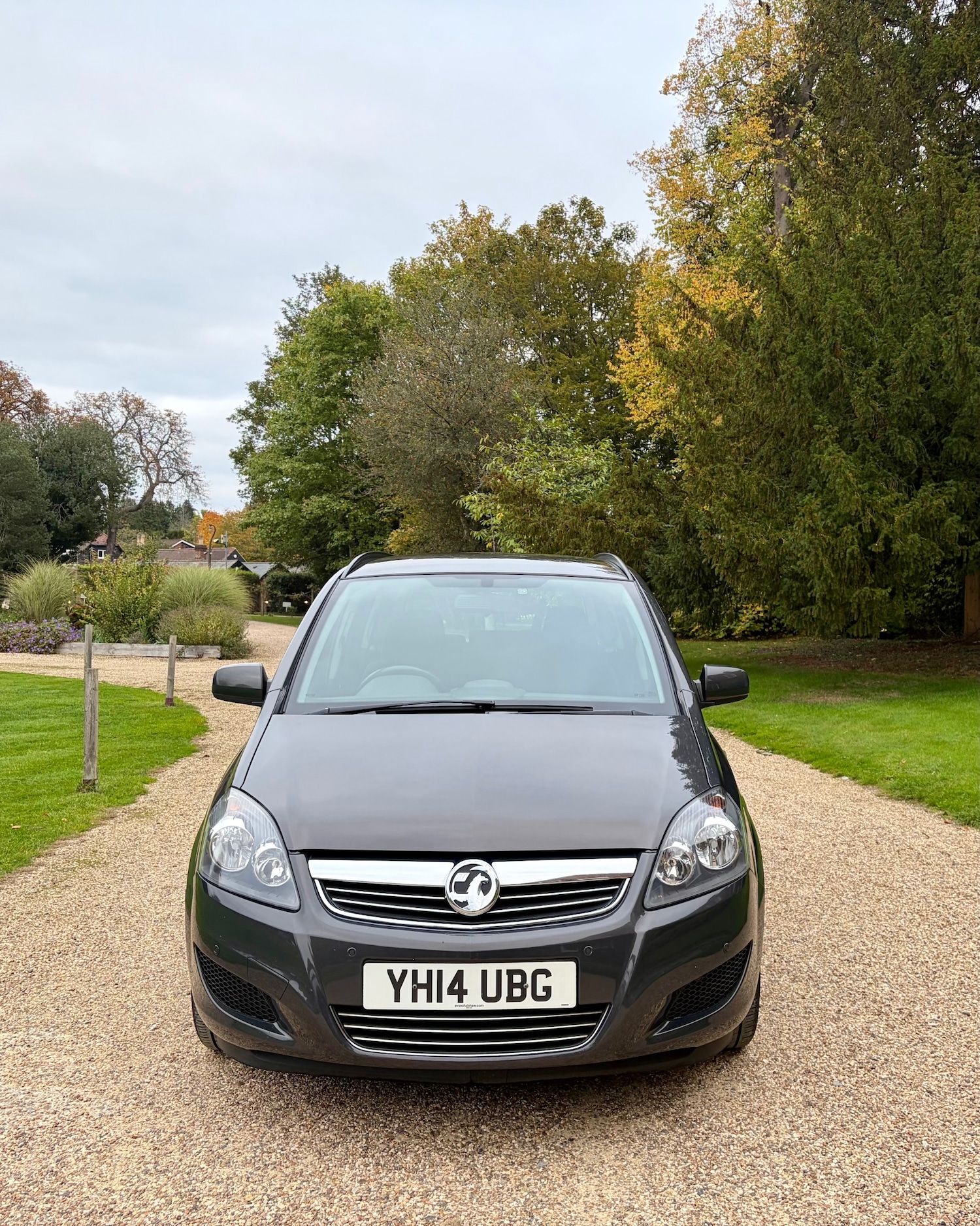 Used Vauxhall Zafira 2014 for sale - 76290104: Photo 2