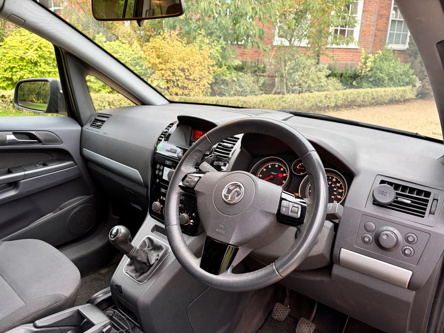 Used Vauxhall Zafira 2014 for sale - 76290104: Photo 27
