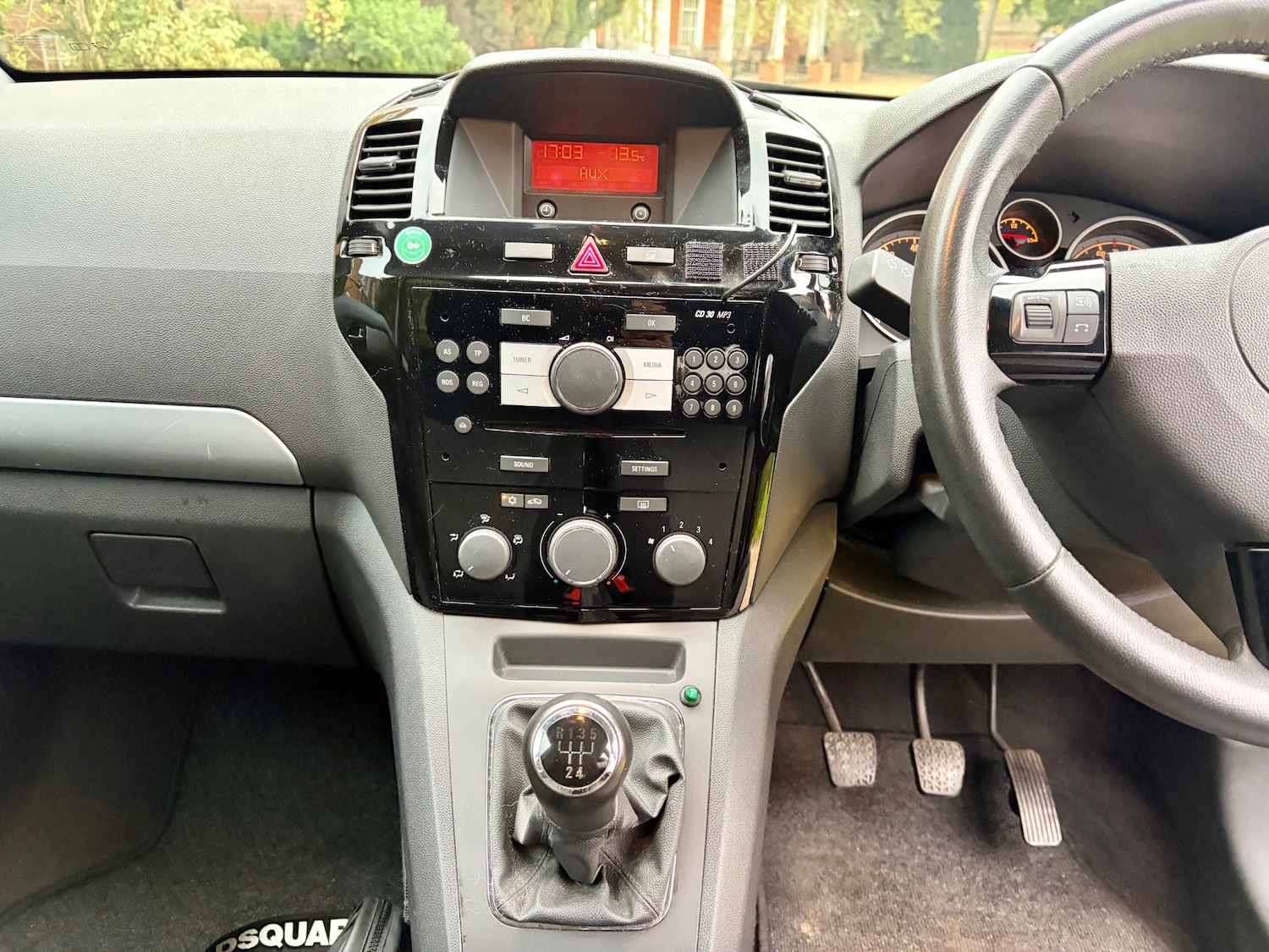 Used Vauxhall Zafira 2014 for sale - 76290104: Photo 4