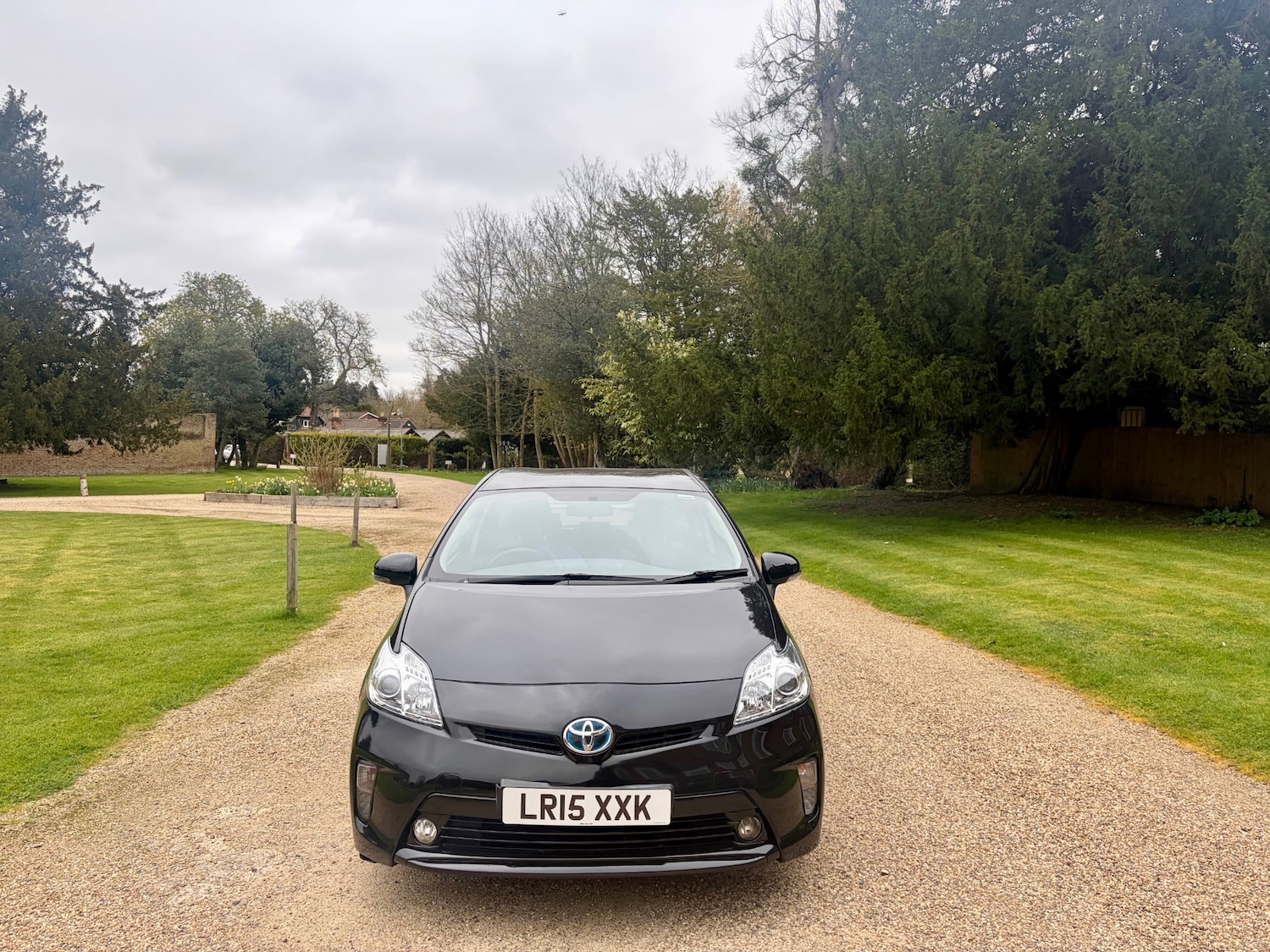 Used Toyota Prius 2015 for sale - 77997795: Photo 2