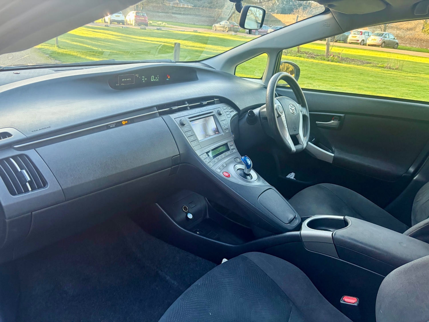 Used Toyota Prius 2015 for sale - 77997795: Photo 6