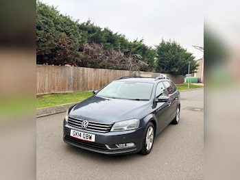 Used Volkswagen Passat 2014 for sale - 77336400: Photo