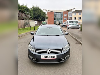 Used Volkswagen Passat 2014 for sale - 77336400: Photo