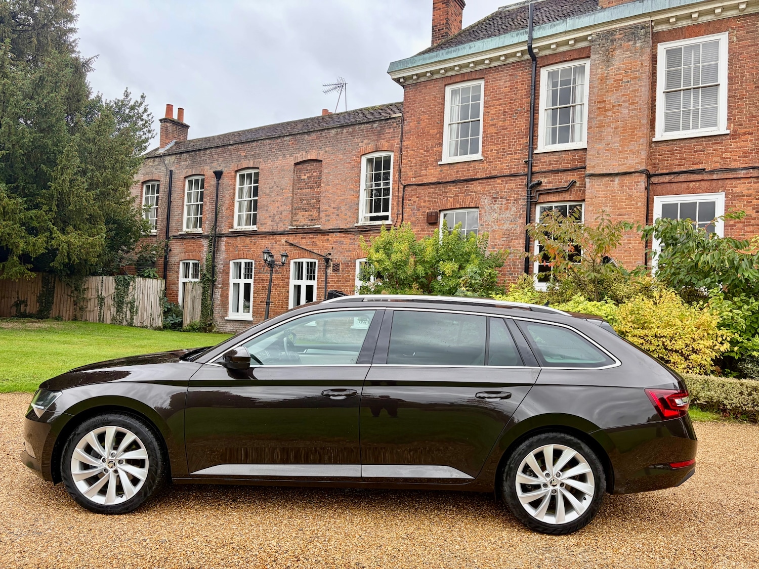 Used Skoda Superb 2016 for sale - 76165423: Photo 11