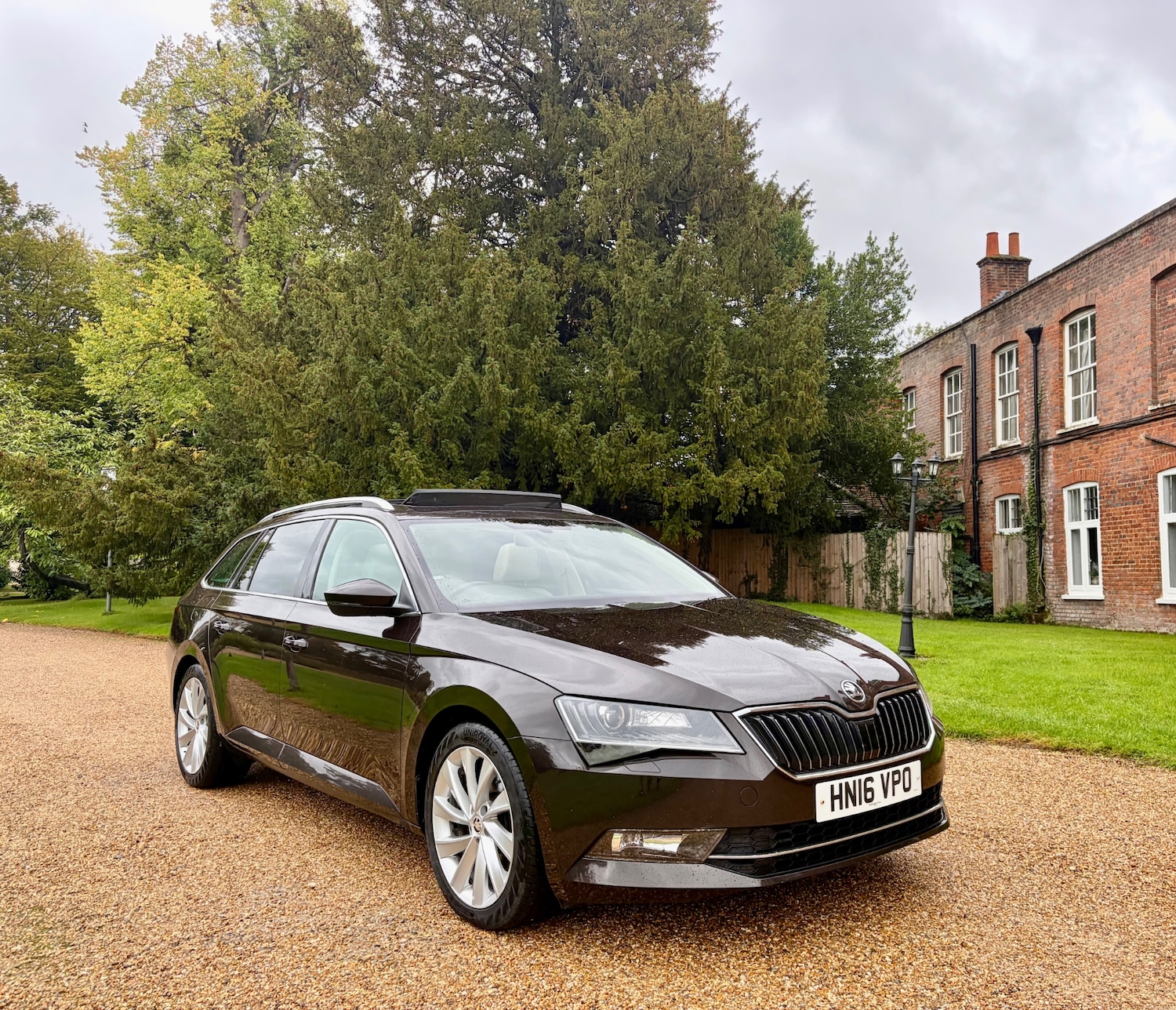 Used Skoda Superb 2016 for sale - 76165423: Photo 32