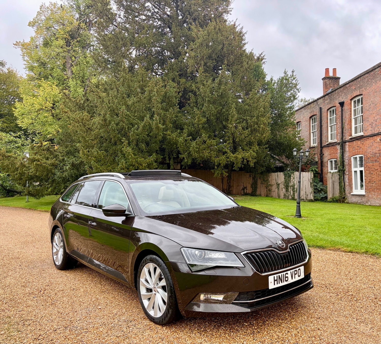 Used Skoda Superb 2016 for sale - 76165423: Photo 37