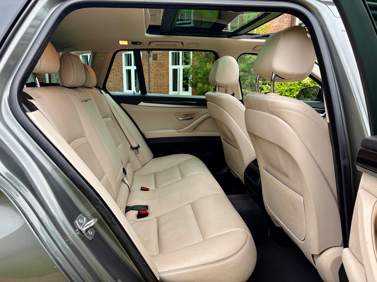 Used BMW 5 Series 2014 for sale - 76354992: Photo 28