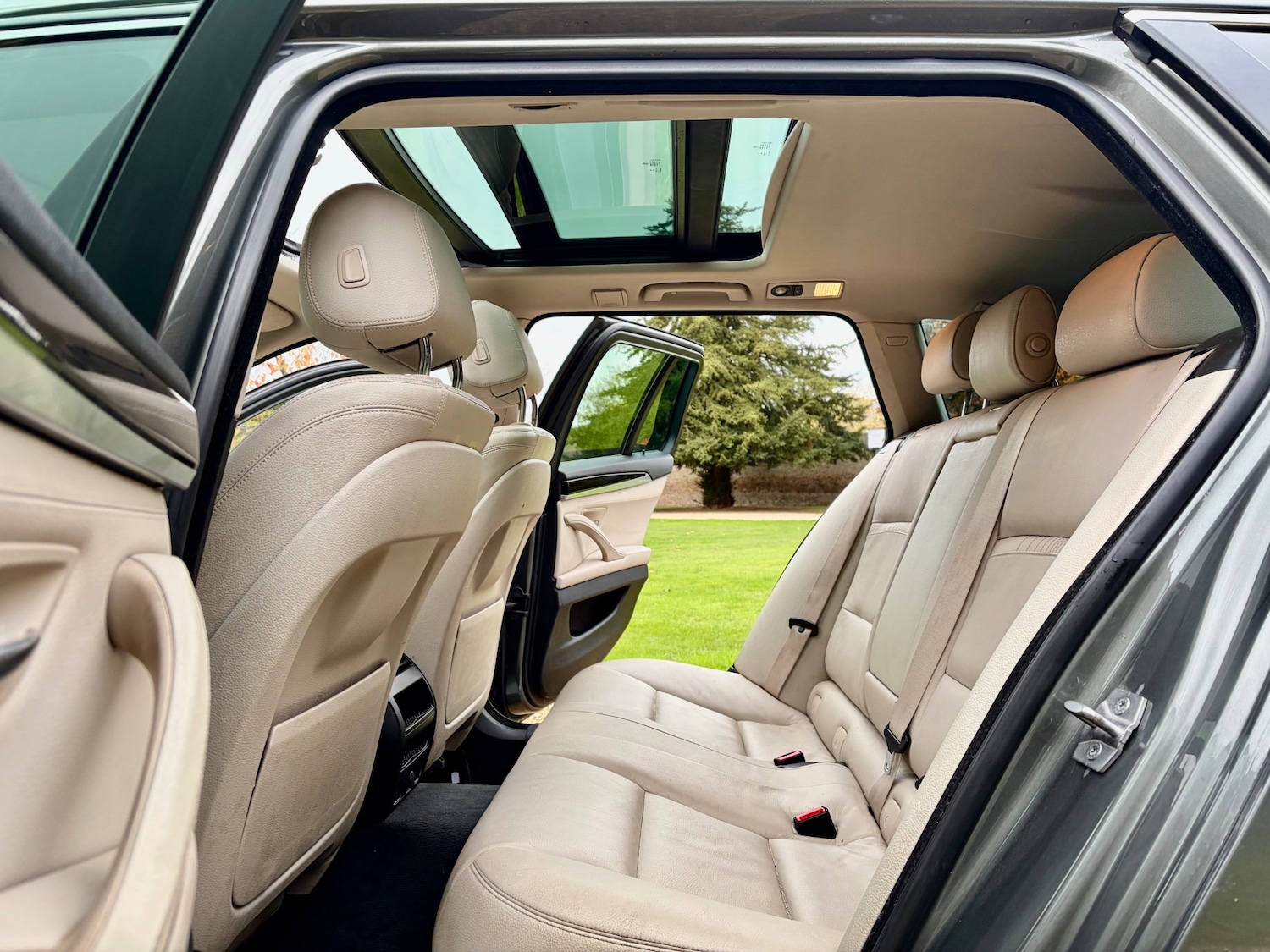 Used BMW 5 Series 2014 for sale - 76354992: Photo 46
