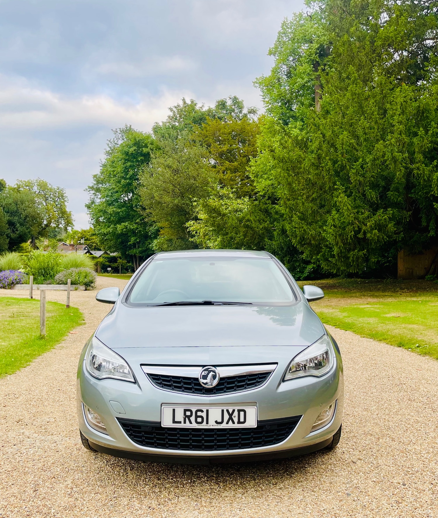 Used Vauxhall Astra 2011 for sale - 76134657: Photo 2