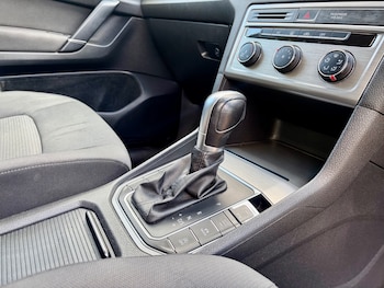 Used Volkswagen Golf SV 2016 for sale - 79612824: Photo