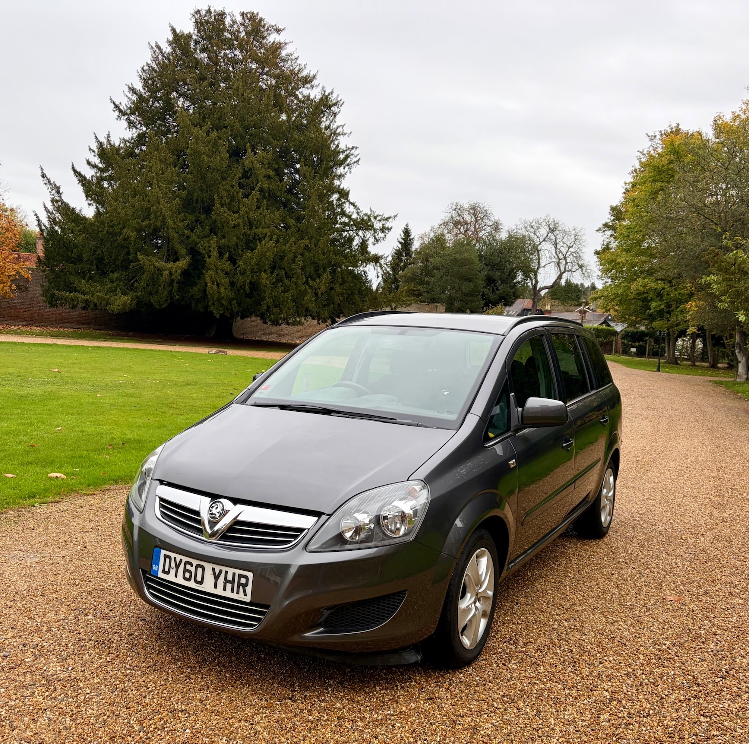Used Vauxhall Zafira 2010 for sale - 76739013: Photo 20