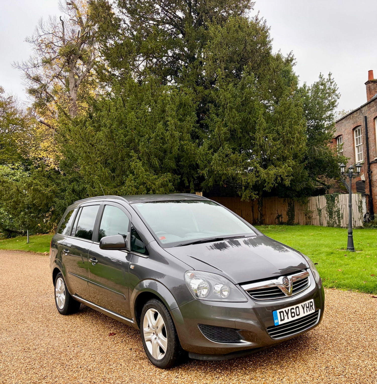 Used Vauxhall Zafira 2010 for sale - 76739013: Photo 22