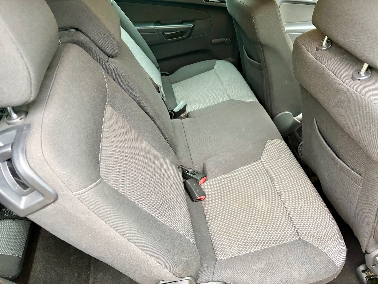 Used Vauxhall Zafira 2010 for sale - 76739013: Photo 5