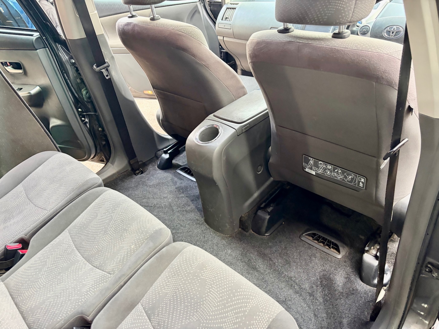 Used Toyota Prius+ 2012 for sale - 77704381: Photo 10