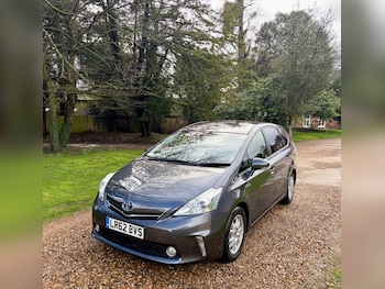 Used Toyota Prius+ 2012 for sale - 77704381: Photo