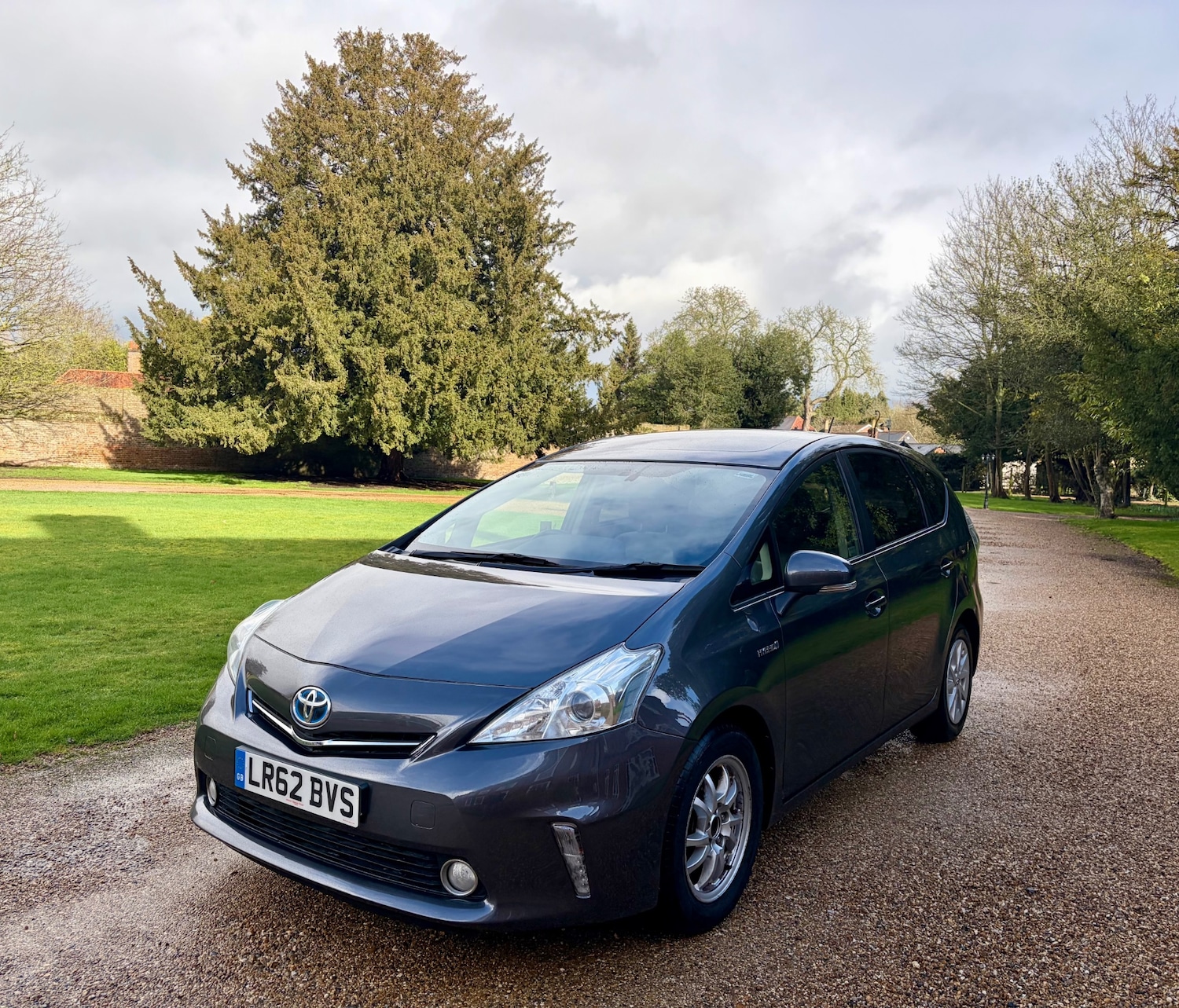 Used Toyota Prius+ 2012 for sale - 77704381: Photo 41