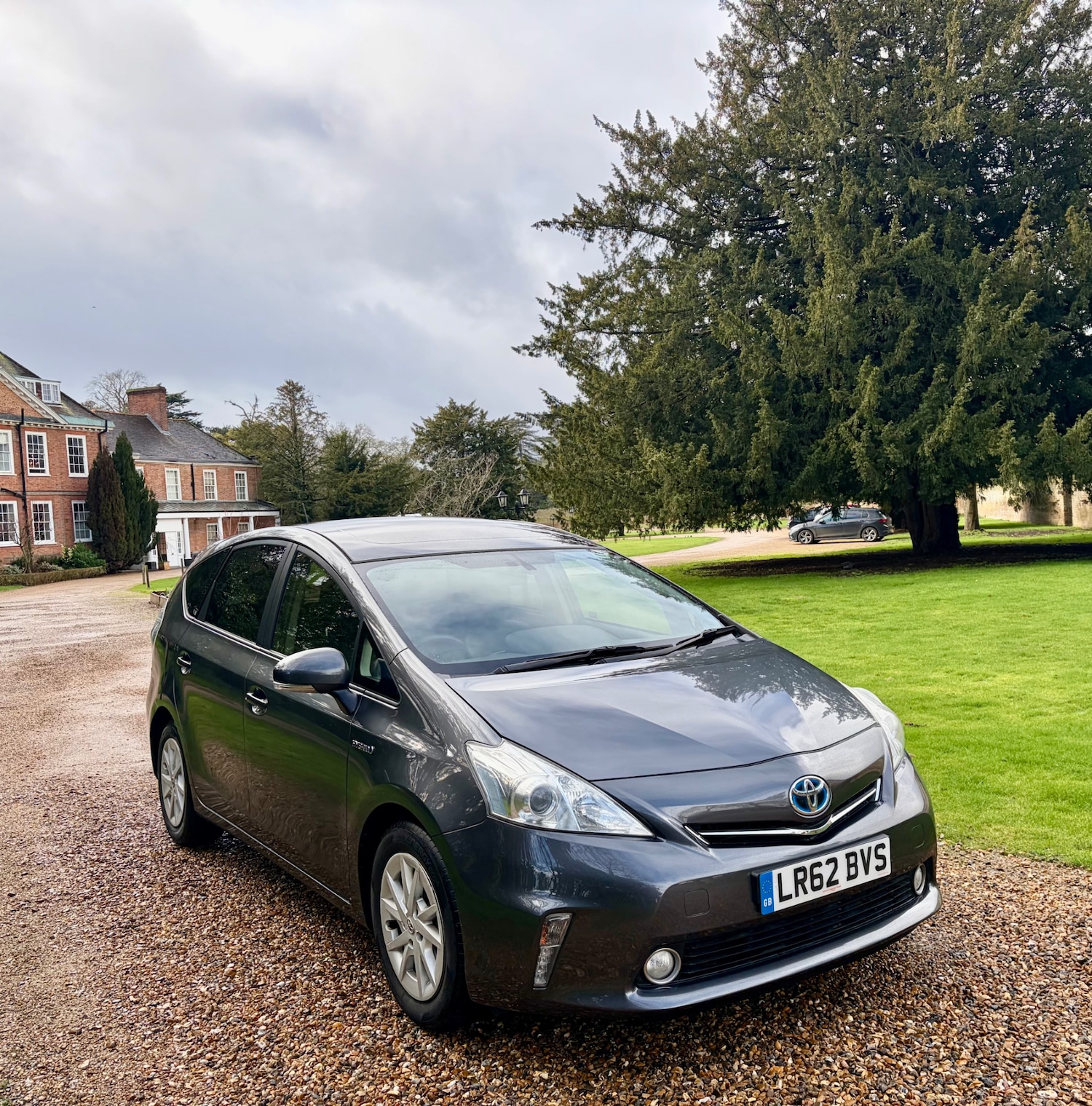 Used Toyota Prius+ 2012 for sale - 77704381: Photo 46