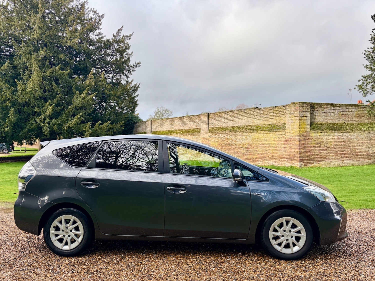 Used Toyota Prius+ 2012 for sale - 77704381: Photo 47