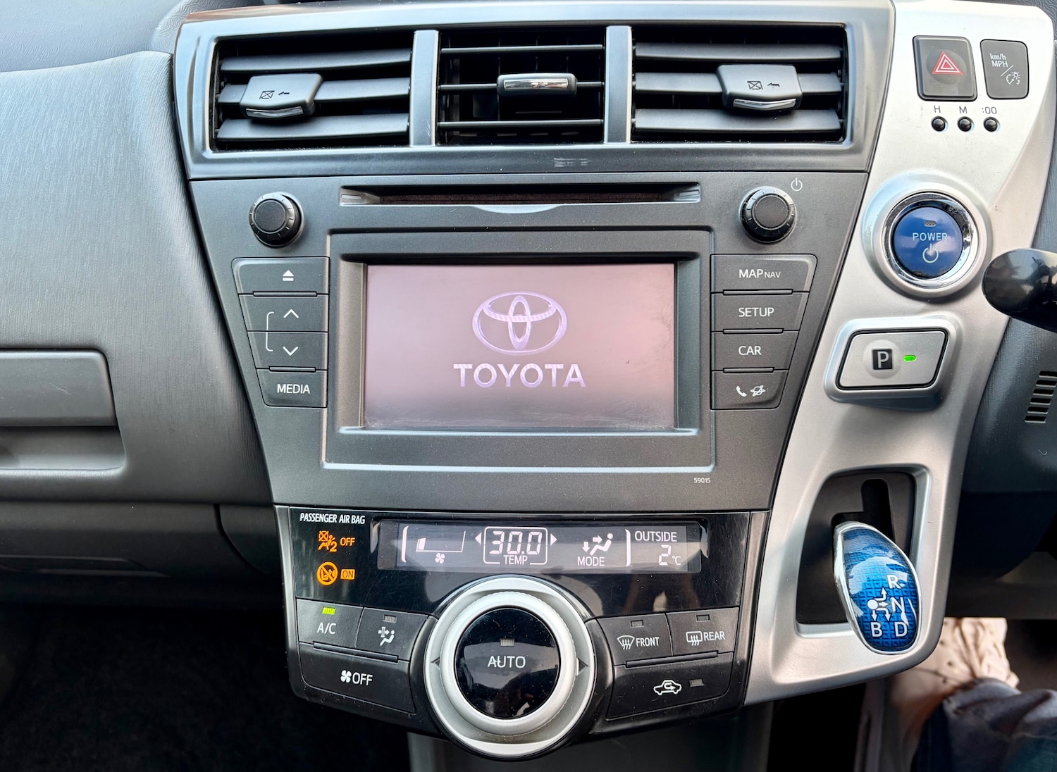 Used Toyota Prius+ 2012 for sale - 77704381: Photo 5