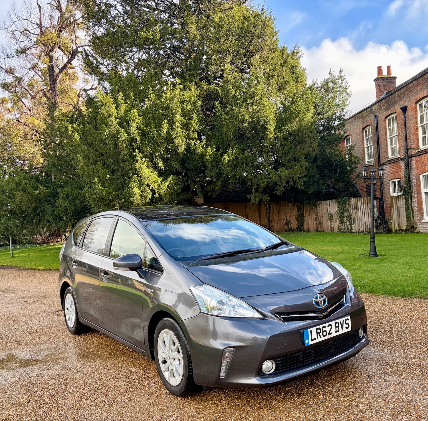 Used Toyota Prius+ 2012 for sale - 77704381: Photo 54