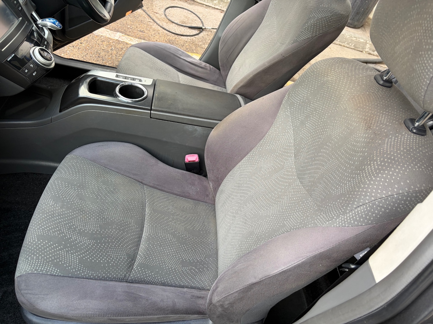 Used Toyota Prius+ 2012 for sale - 77704381: Photo 6