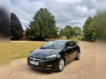 Used Vauxhall Astra 2014 for sale - 79211513: Photo