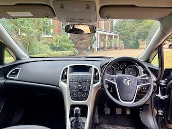 Used Vauxhall Astra 2014 for sale - 79211513: Photo
