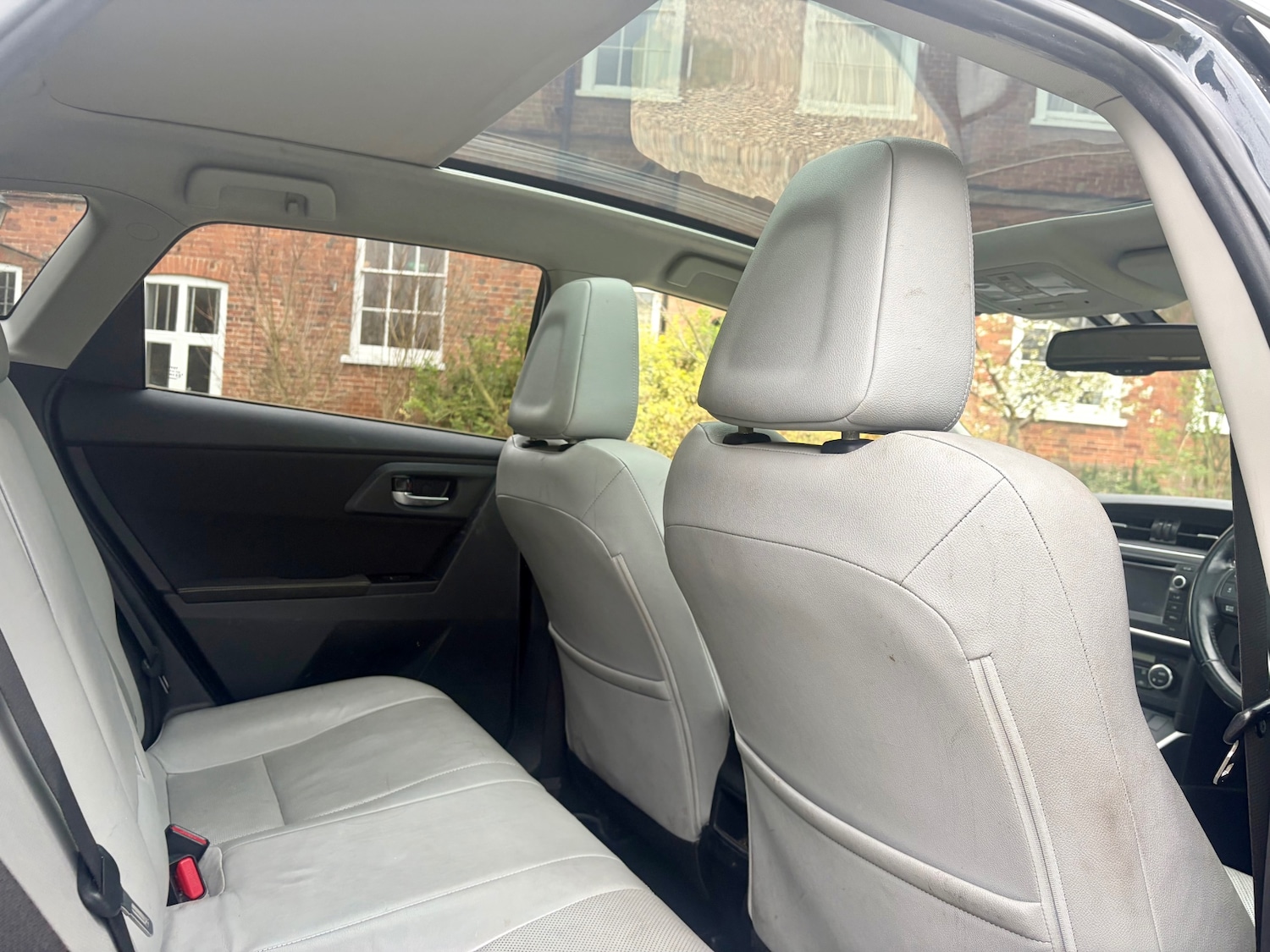 Used Toyota Auris 2013 for sale - 78000074: Photo 15