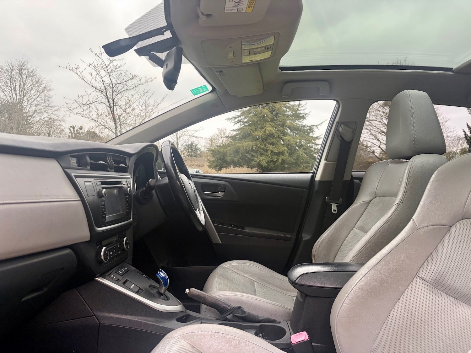 Used Toyota Auris 2013 for sale - 78000074: Photo 8