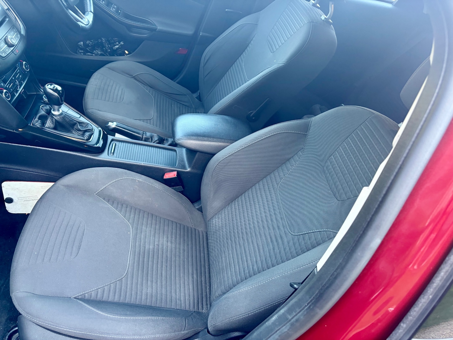 Used Ford Focus 2015 for sale - 77793089: Photo 4