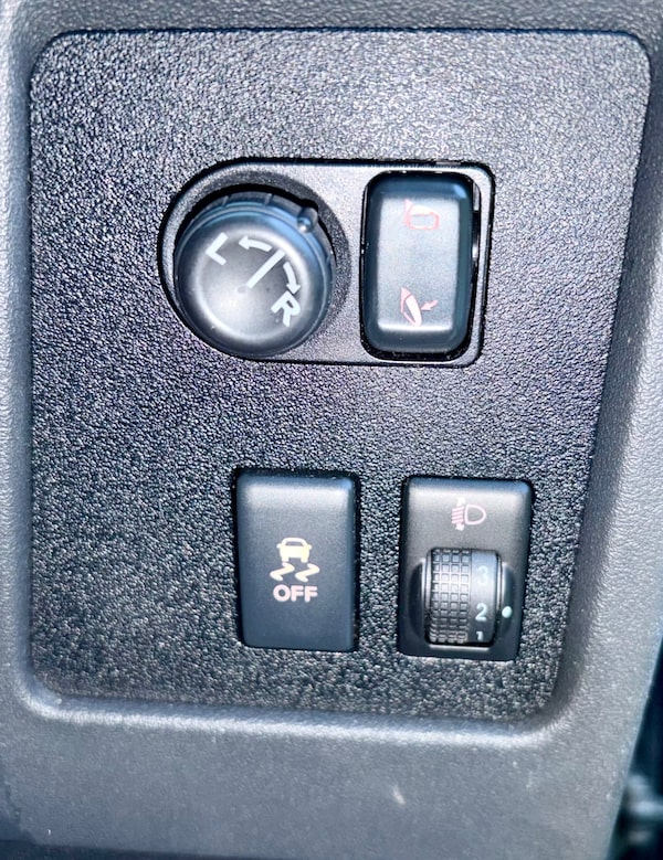 Used Nissan Qashqai 2010 for sale - 76290059: Photo 29