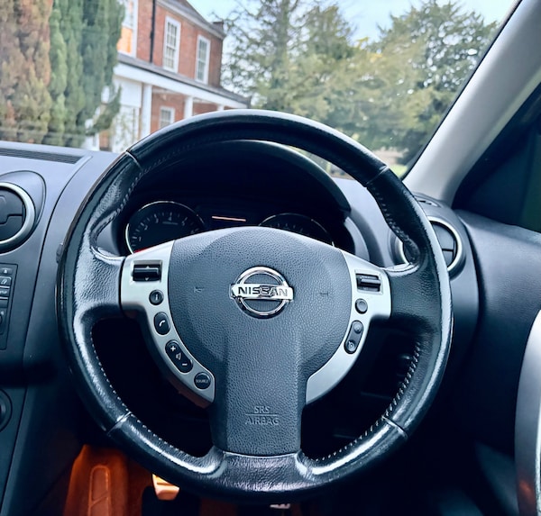 Used Nissan Qashqai 2010 for sale - 76290059: Photo 34