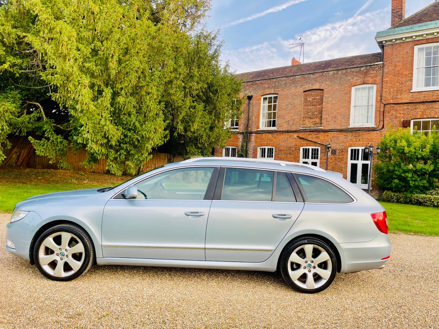 Used Skoda Superb 2011 for sale - 75976198: Photo 17