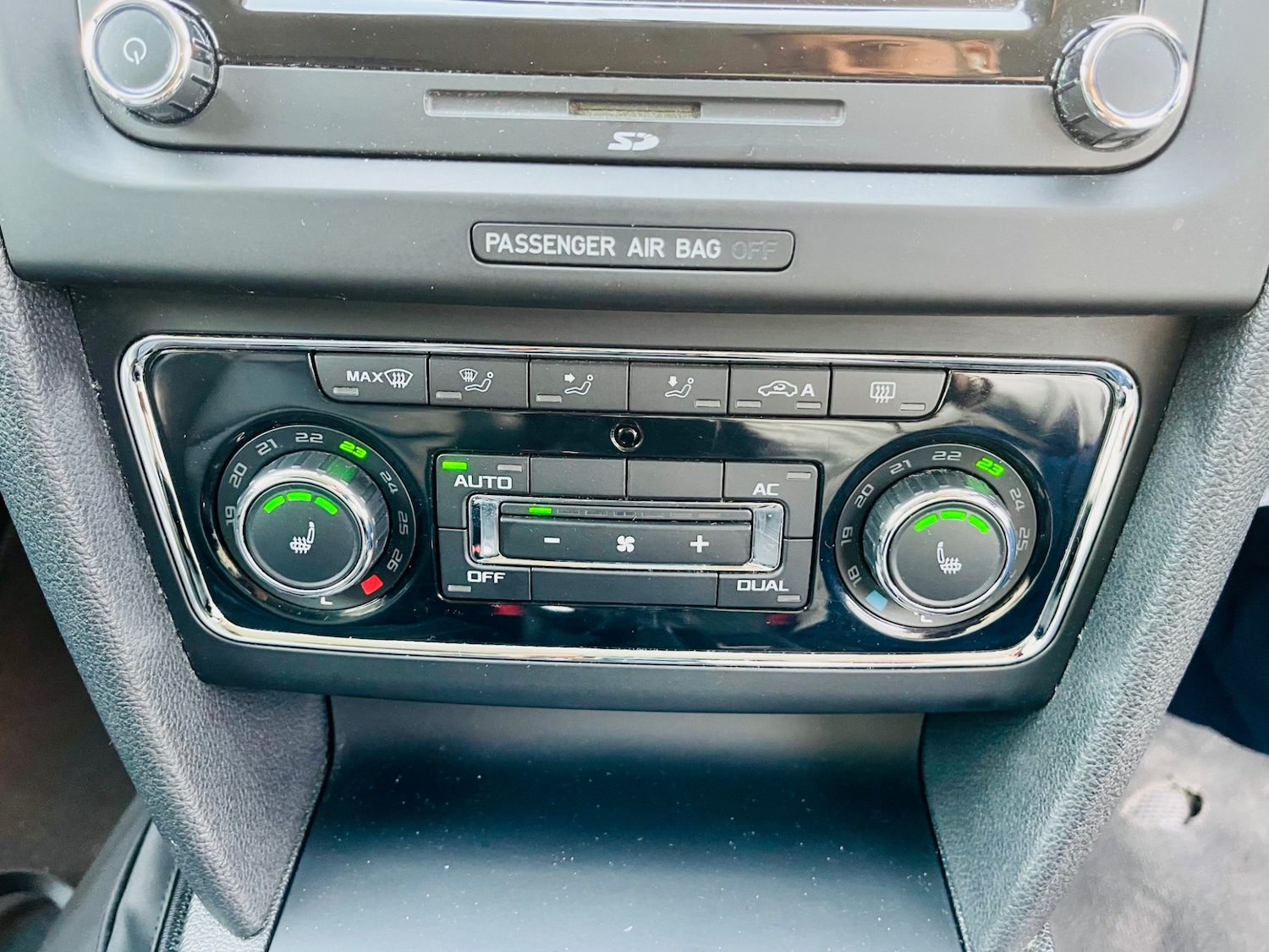 Used Skoda Superb 2011 for sale - 75976198: Photo 7