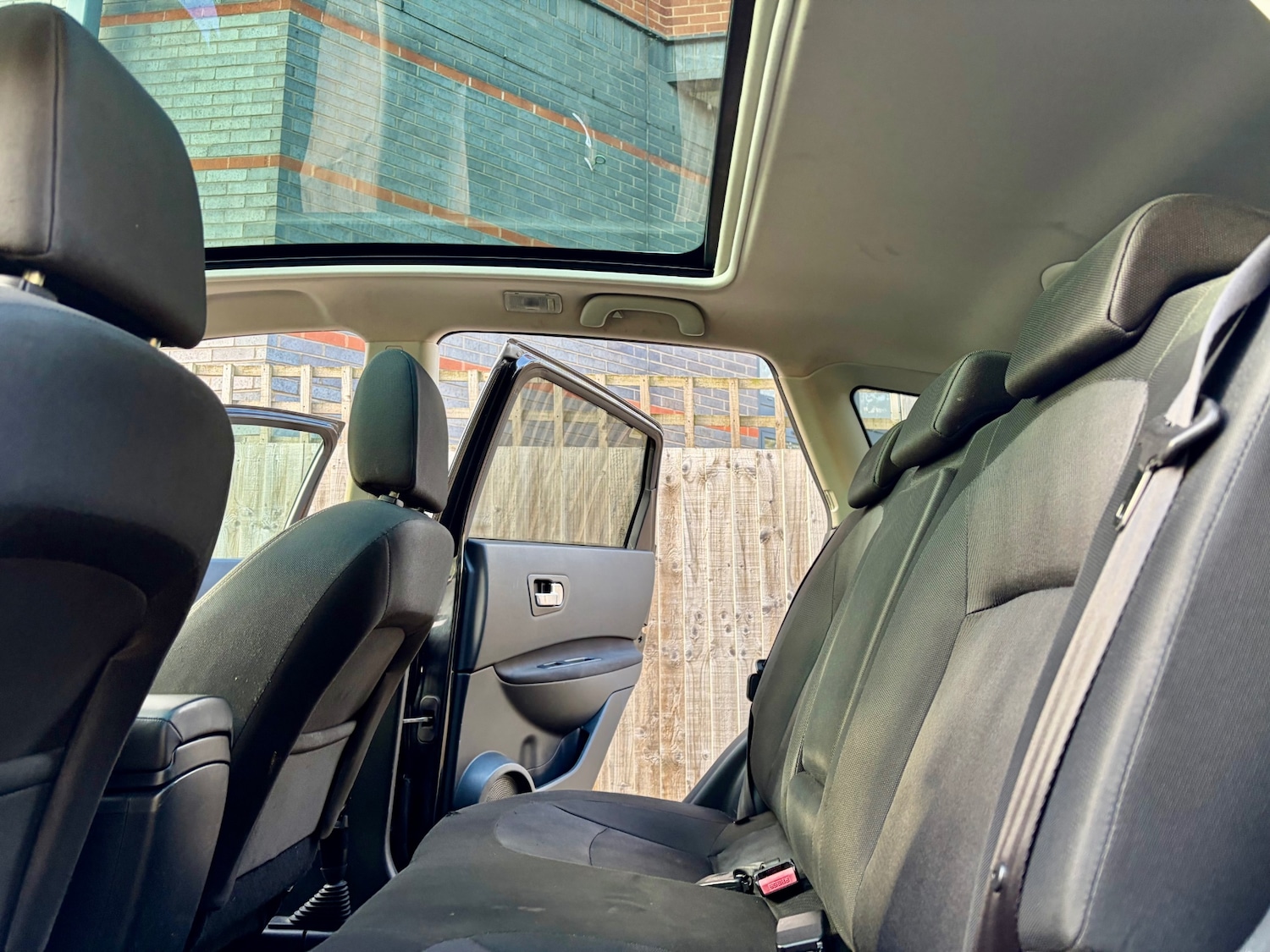 Used Nissan Qashqai 2012 for sale - 76882009: Photo 26