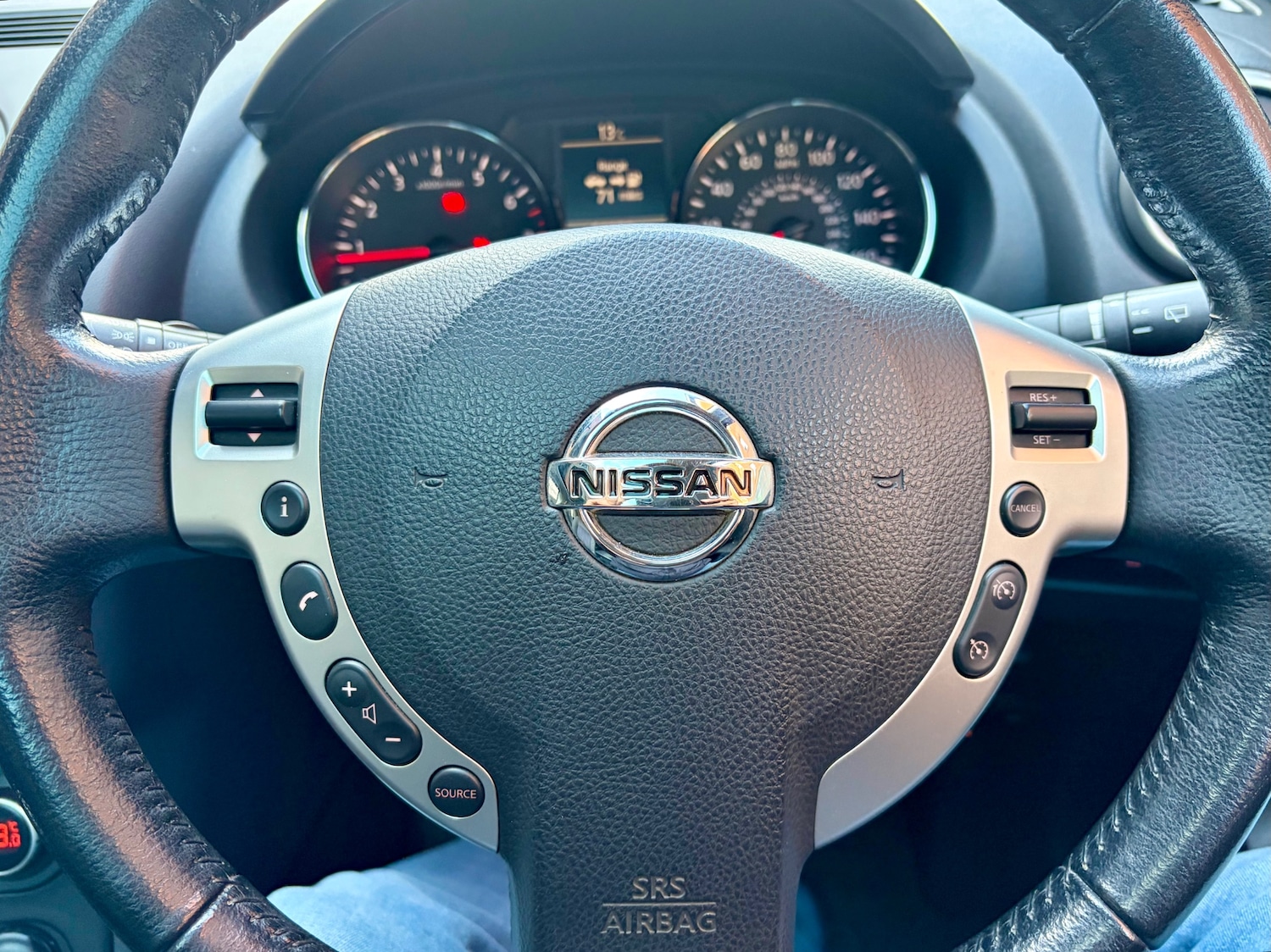 Used Nissan Qashqai 2012 for sale - 76882009: Photo 34