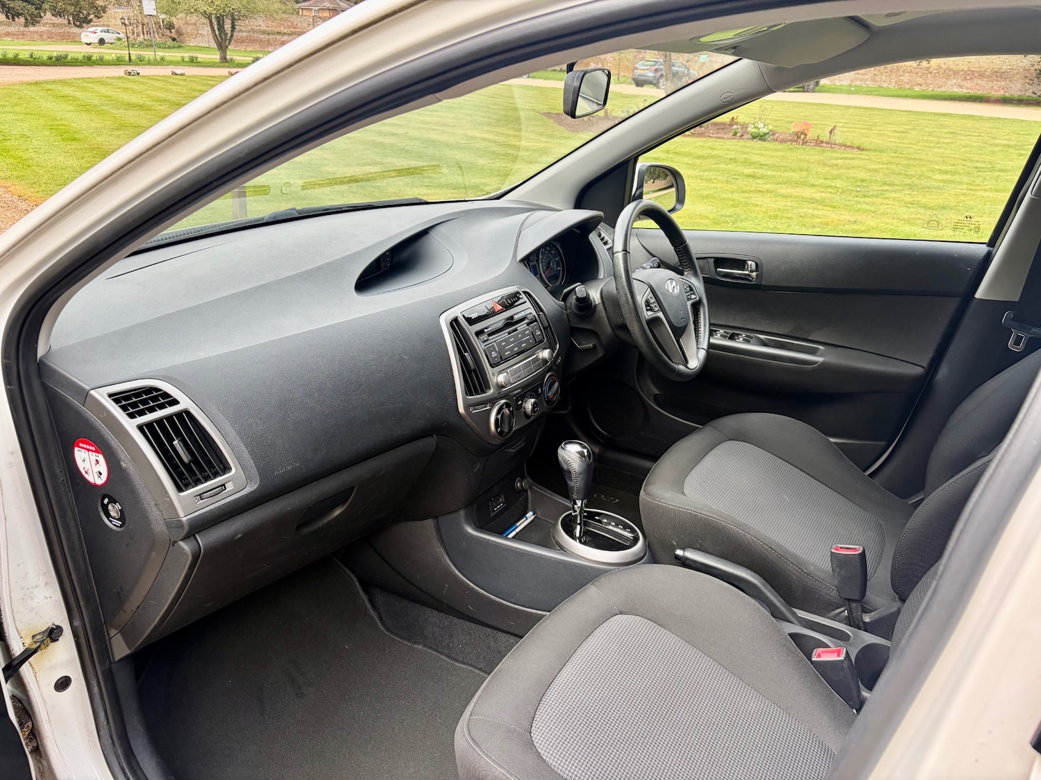 Used Hyundai i20 2013 for sale - 78132656: Photo 23