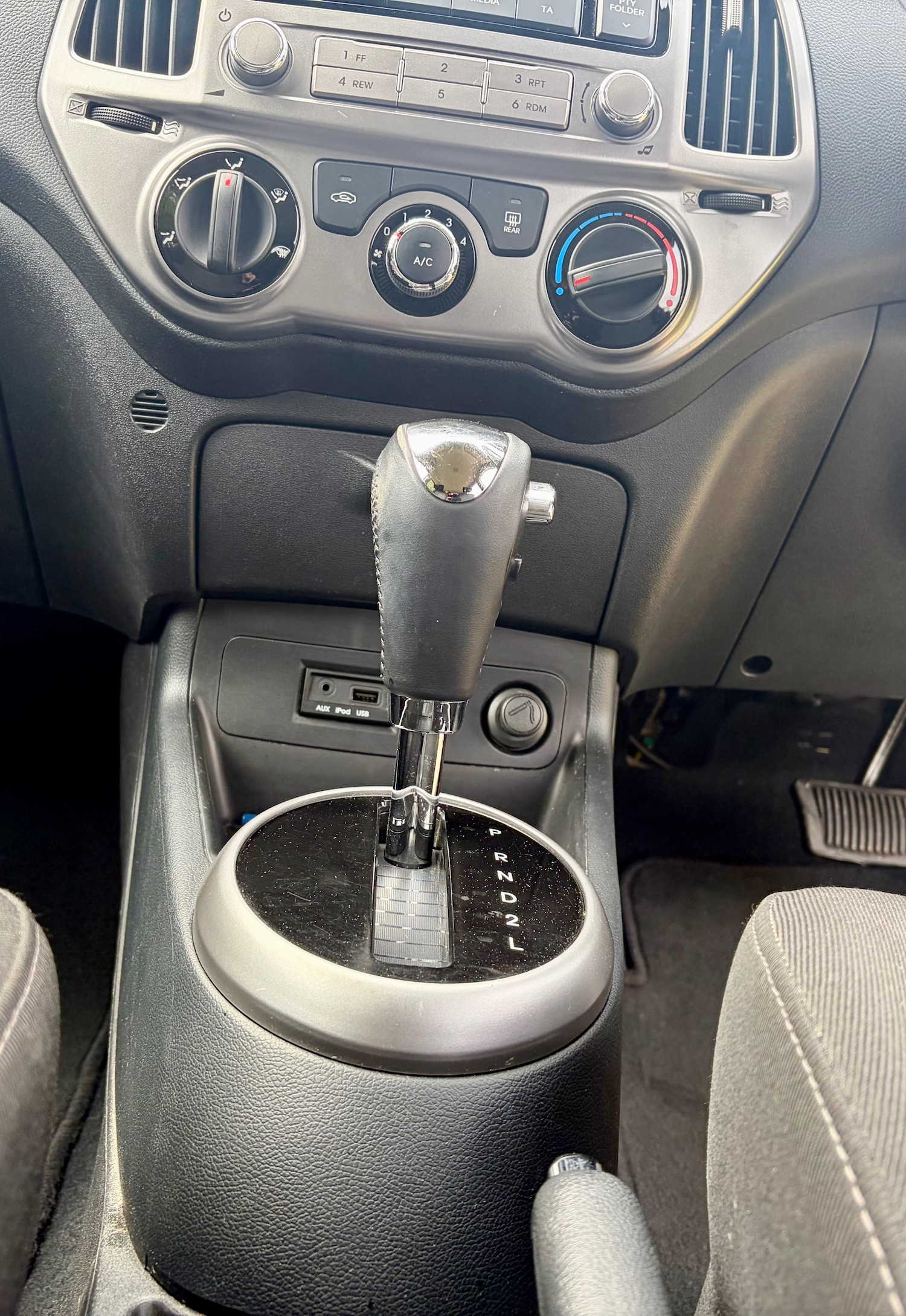 Used Hyundai i20 2013 for sale - 78132656: Photo 38