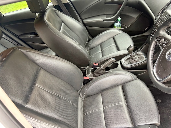 Used Vauxhall Astra 2015 for sale - 76306099: Photo 22
